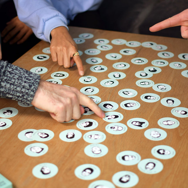 Find the face by Pikkii group gameplay