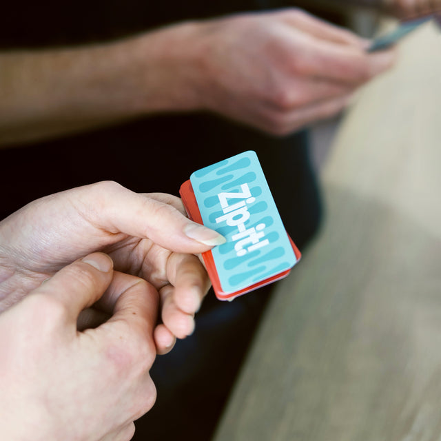 Zip-it Party Game