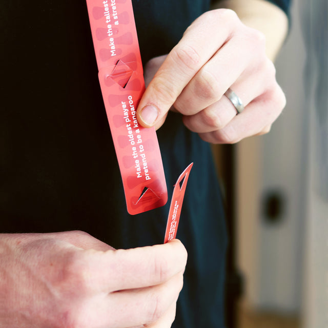 Zip-it Party Game